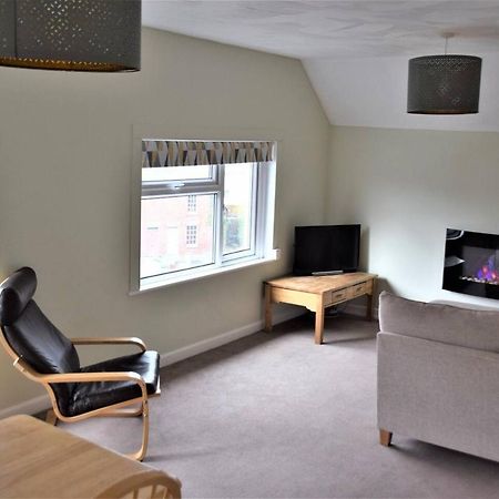 Charming 3-Bed Apartment In Talgarth Powys Brecon Extérieur photo