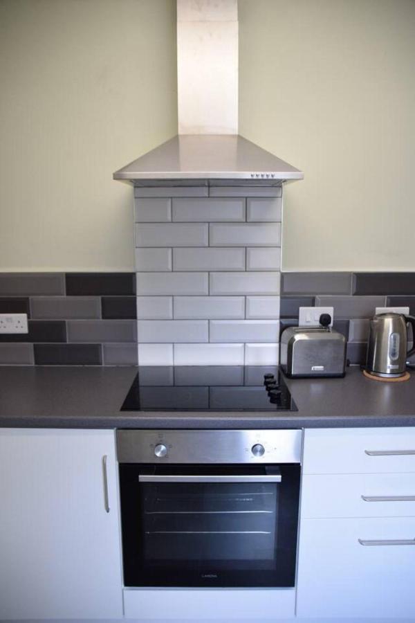 Charming 3-Bed Apartment In Talgarth Powys Brecon Extérieur photo